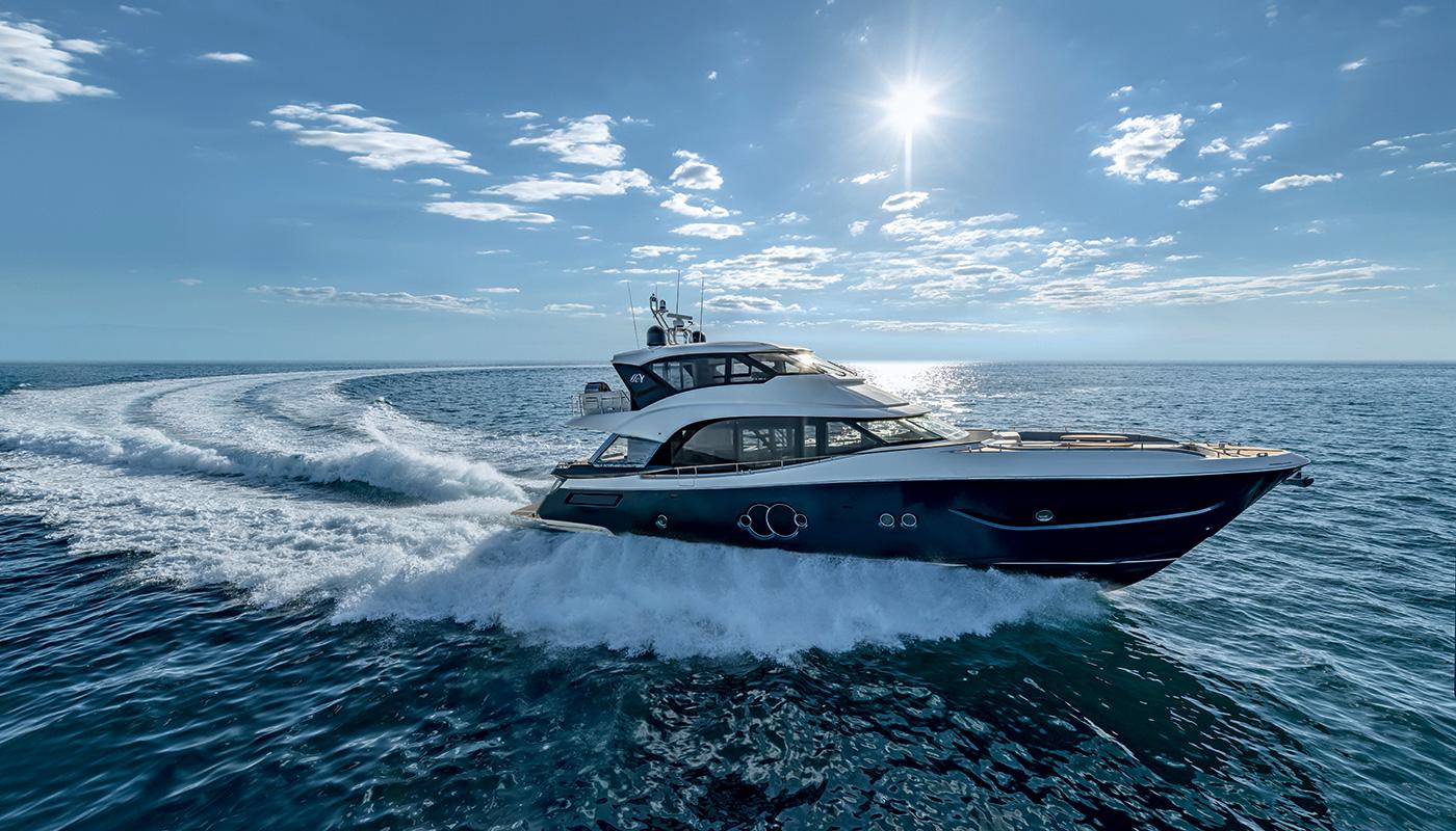 Monte Carlo Yachts - MCY 76 Skylounge