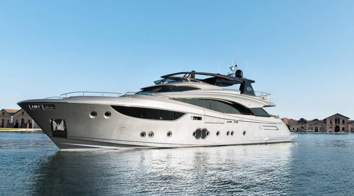 Monte Carlo Yachts - MCY 105