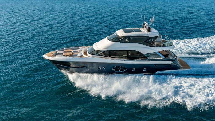 Monte Carlo Yachts - MCY 76 Skylounge